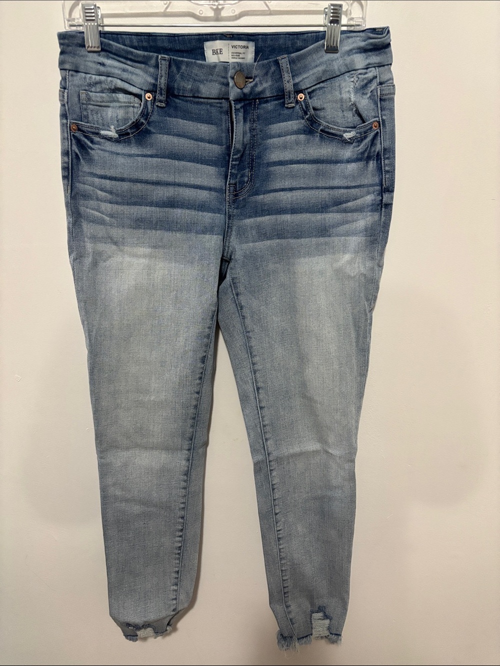 BKE Victoria Mid-Rise Ankle Skinny Jeans Light Wash Size 28 Stretch Buckle